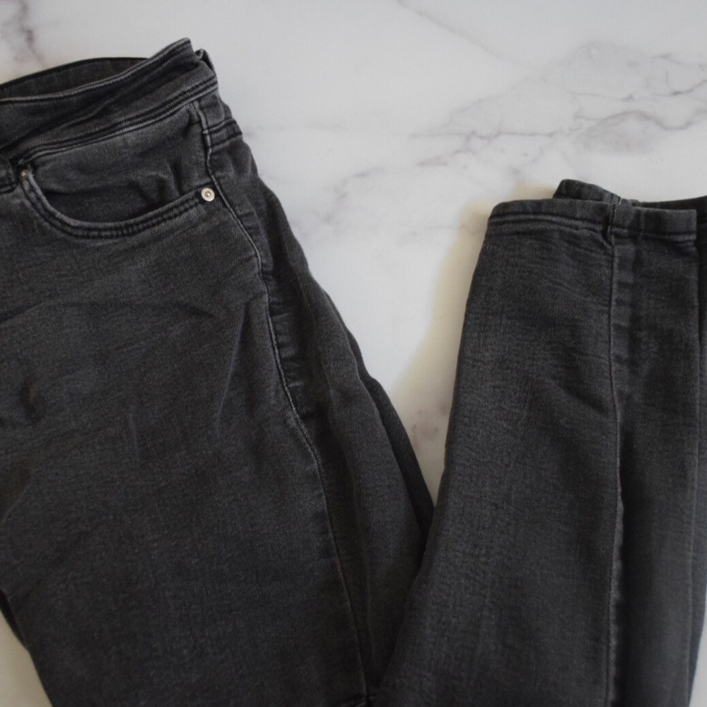 H&M Black Skinny Jeans